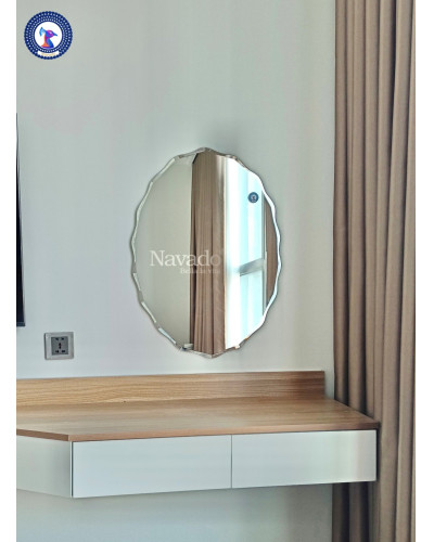 Gương trang điểm nghệ thuật Oval viền sóng NAV 542